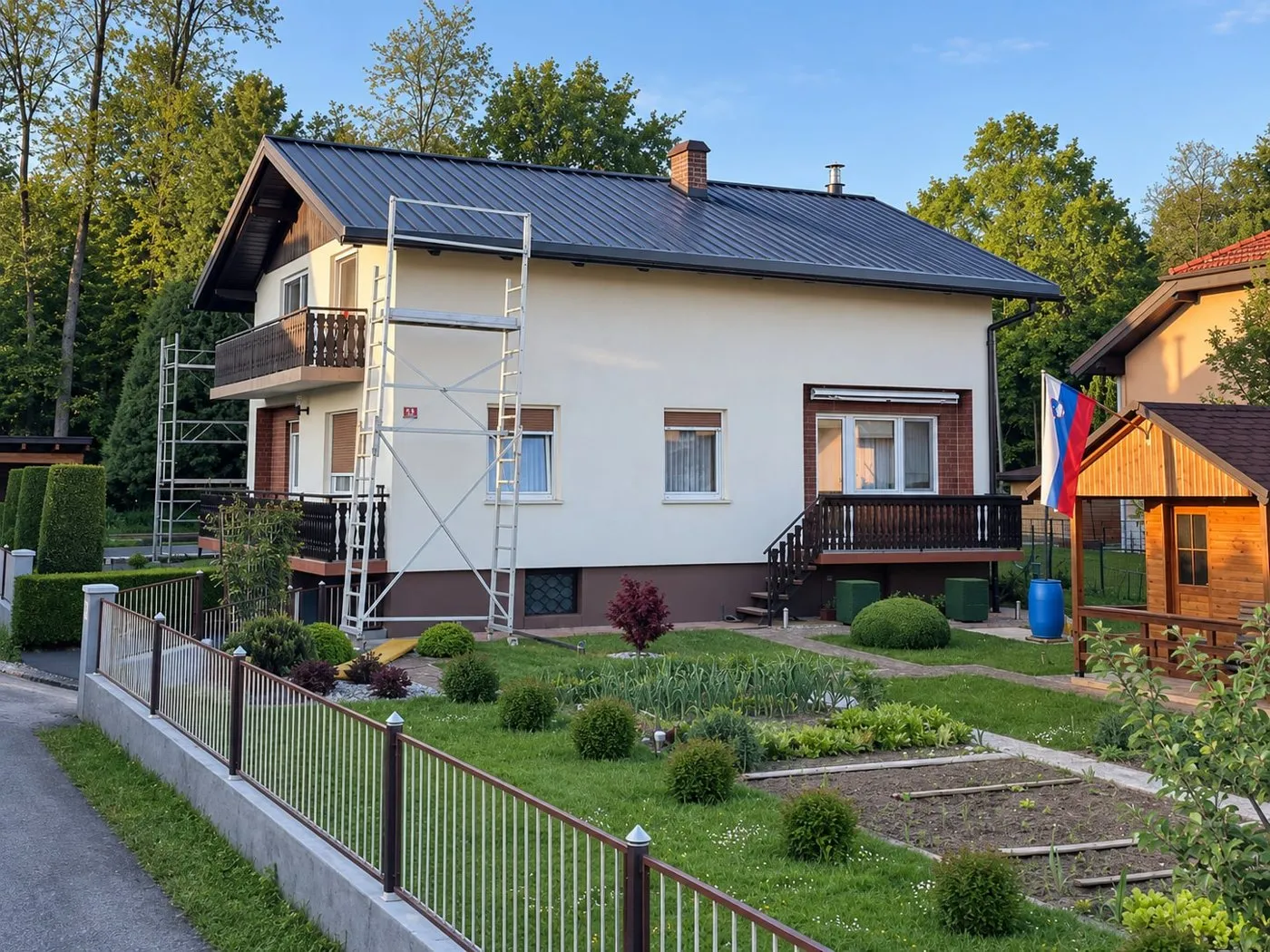 Kovinska strešna kritina